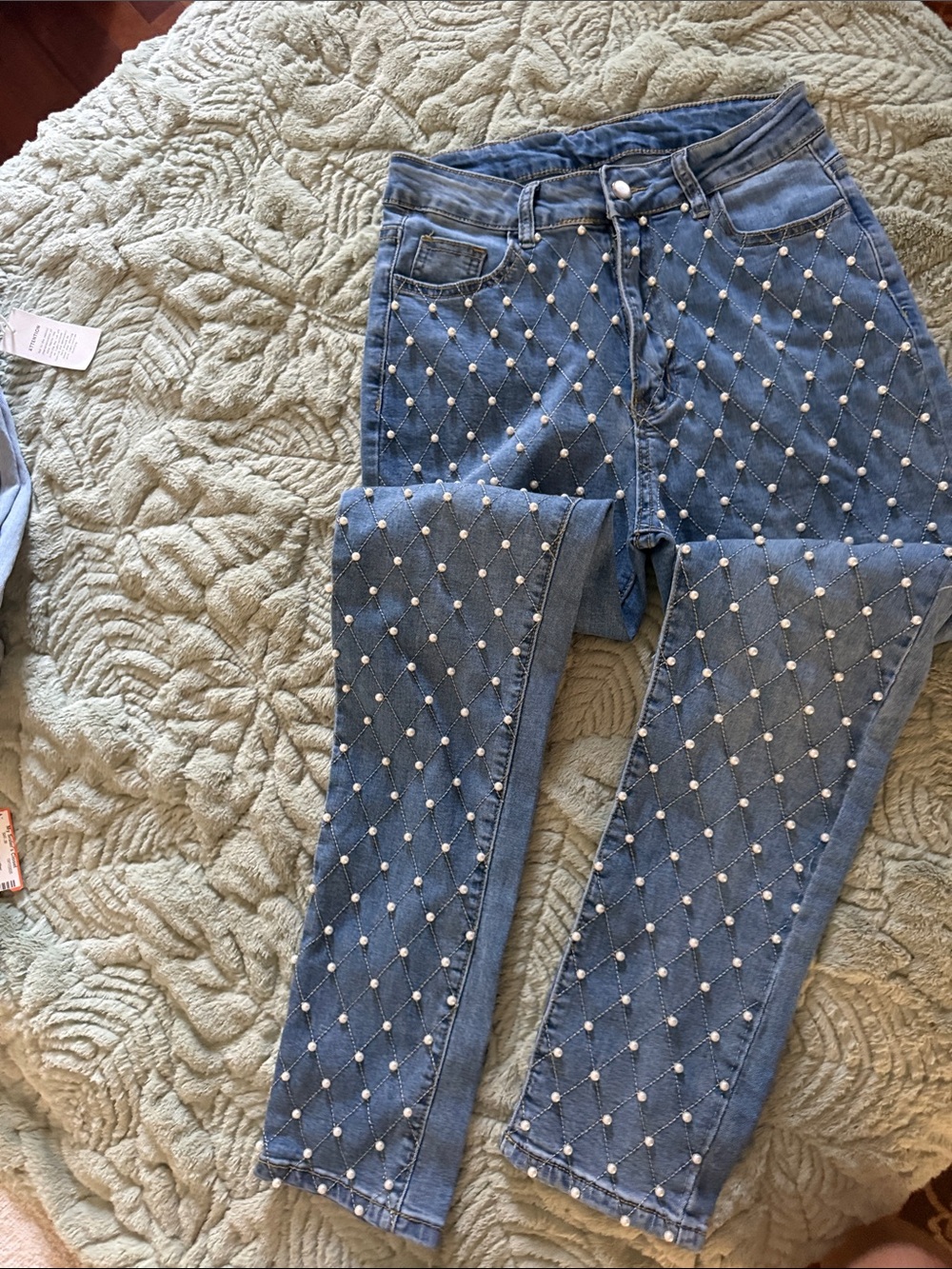 Blue Pearl-Studded Women's Jeans